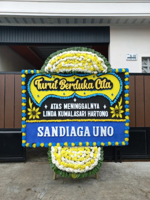 Papan Bunga Duka di Lima Puluh